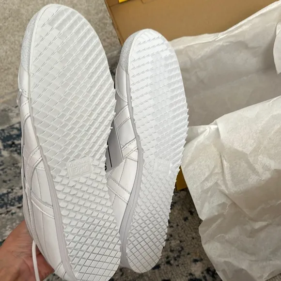 Onitsuka Tiger White Sneakers Authentic