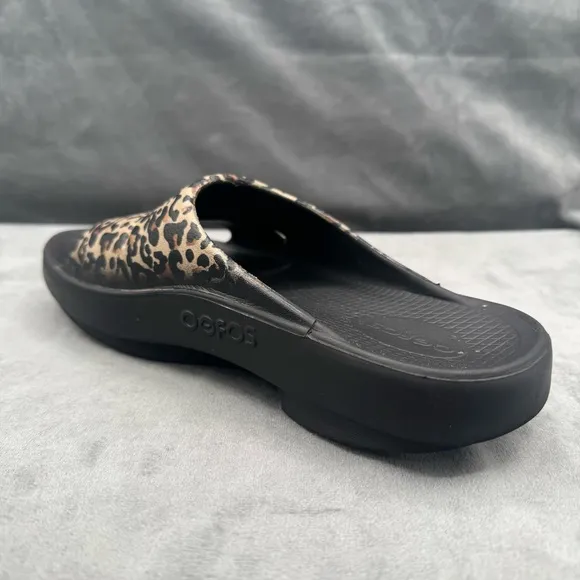OOFOS Ooahh Luxe Women’s Size 9 EU 40 Black Leopard‎ Slide Sandal Shoes
