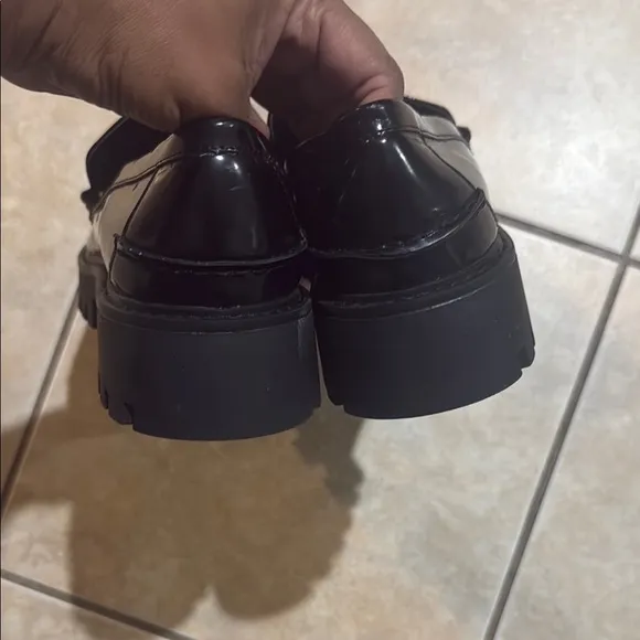 Open edit Sz 11 Black Leather Loafers with Gold Accent. CHunky heel 90s style