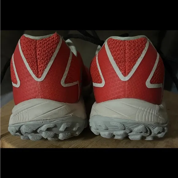 Osaka Kai tennis shoes size 6.5 men’s 8 women’s