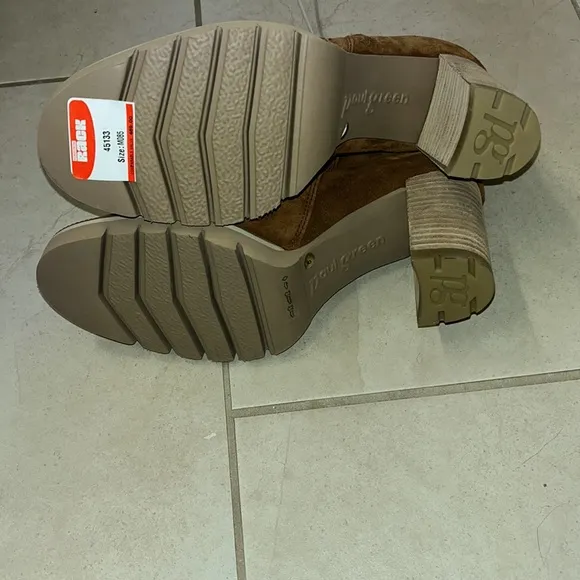 Paul Green SLOANE BOOT lightweight EVA sole outside zipper Size UK 6 fits 8.5