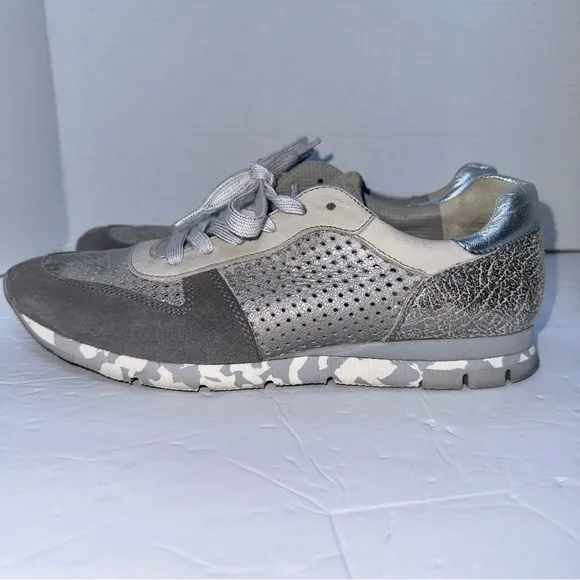 Paul Green Women’s Gray &amp; Silver Metallic Camouflage Lace Up Sneakers- Size 8