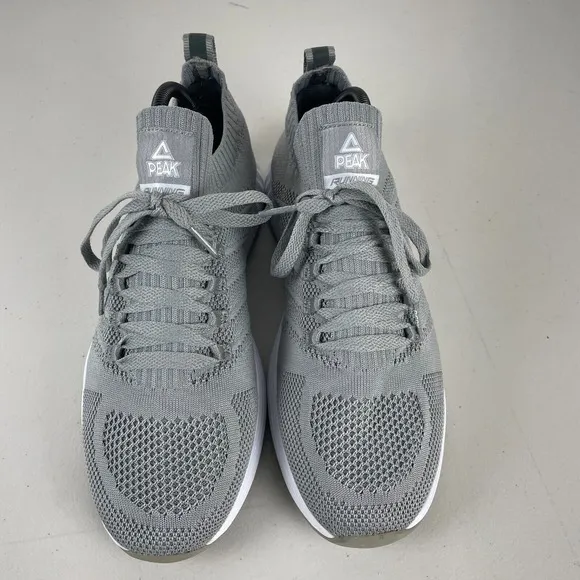 PEAK Shoes Mens 9.5 Gray Sport Lightweight Comfortable Slip On Running