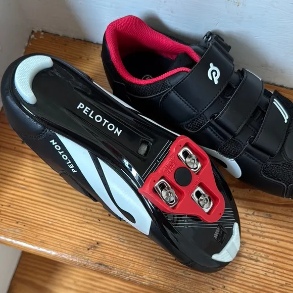 Peloton cycling bike shoes size 40 men women unisex new
