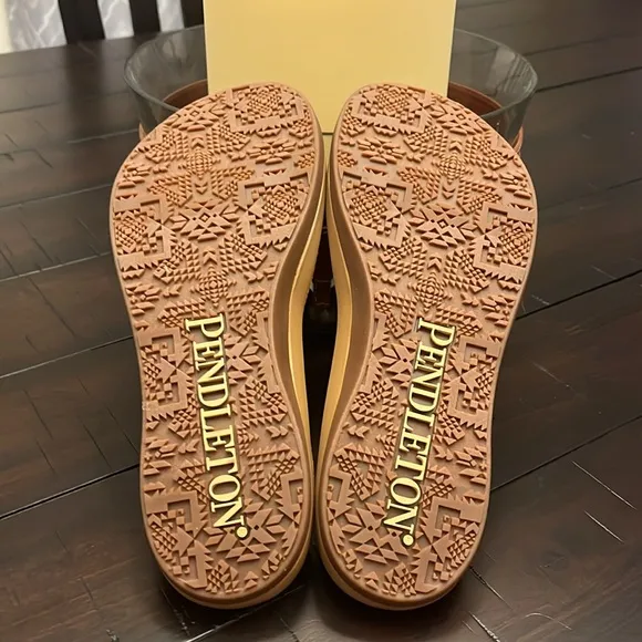 Pendleton Crater Lake National Park Slides Sandals Shoes new Women’s Sizes