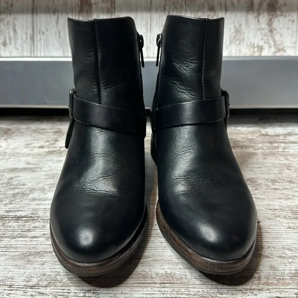 Pikolinos Ordinos Ankle boot with Leather accent strap &amp; buckle, sz 36
