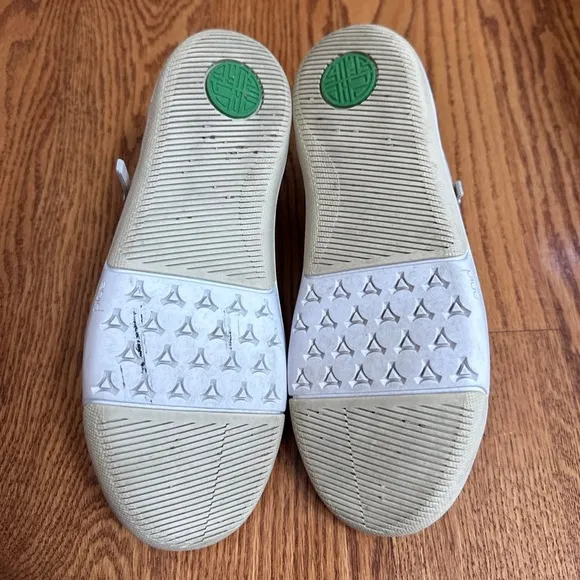 Plae Mulberry Shoes Women’s 7 Mens 5.5