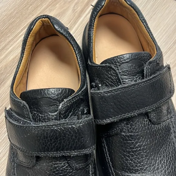 Preloved men’s Dr.Comfort black shoes size 10 w . Velcro. Scott. Black pebble