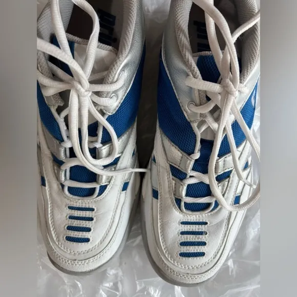 Prince Men’s Athletic shoes, size 9 REDUCED ❗️