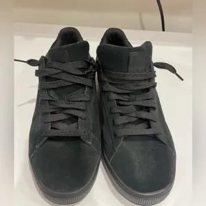 Puma Men’s shoes size 13