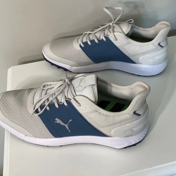 Puma Men’s spikeless golf shoes white and blue size 13