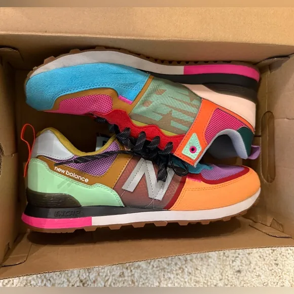 RARE ALERT! Excellent Condition New Balance 574 Pink Glow Men’s Shoes
