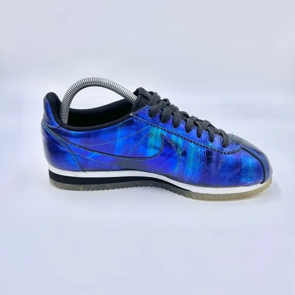 Rare Nike Cortez Iridescent Soar 902854-400 XLV Women’s Sz 9 Metallic Shoe