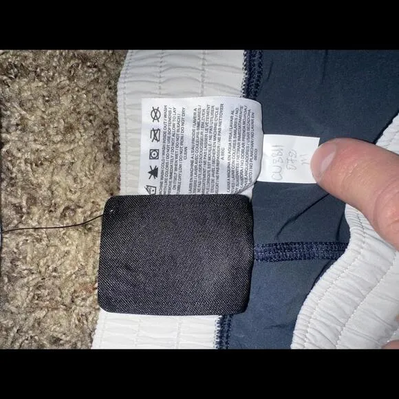 RARE UNREALEASE Nike Women’s 3 in 1 Block Futura Logo Shorts Sample