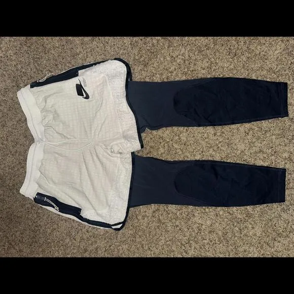RARE UNREALEASE Nike Women’s 3 in 1 Block Futura Logo Shorts Sample