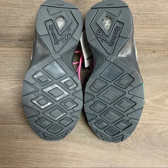 Reebok | Aztrek 96 Adventure Buff Sneaker 7.5 NEW