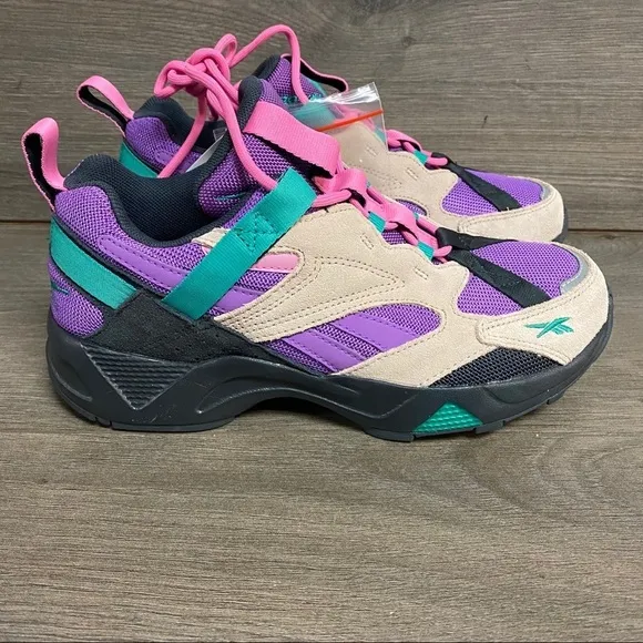 Reebok | Aztrek 96 Adventure Buff Sneaker 7.5 NEW
