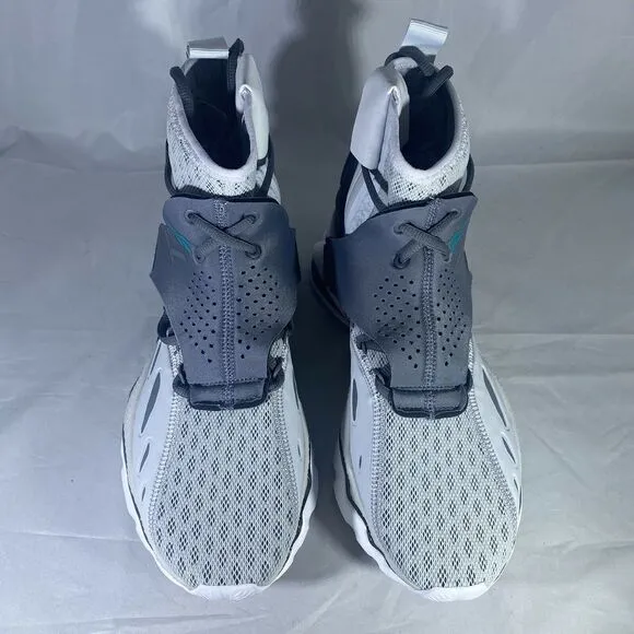 Reebok DMX Elusion 001 Basketball Shoes Grey/Teal Mens Size 7.5 US/Women's 9 US