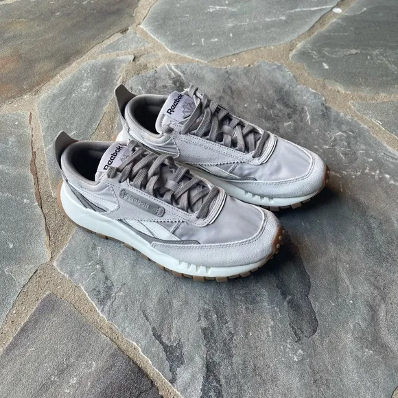 Reebok Unisex-Adult Classic Legacy Sneaker