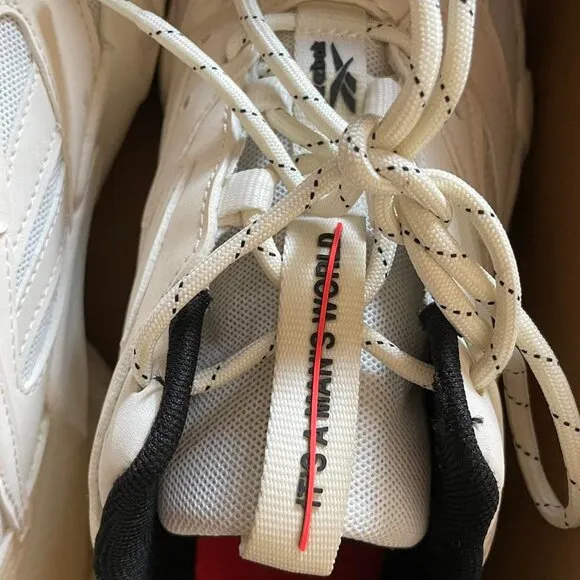 Reebok Women's White and Cream Trainers