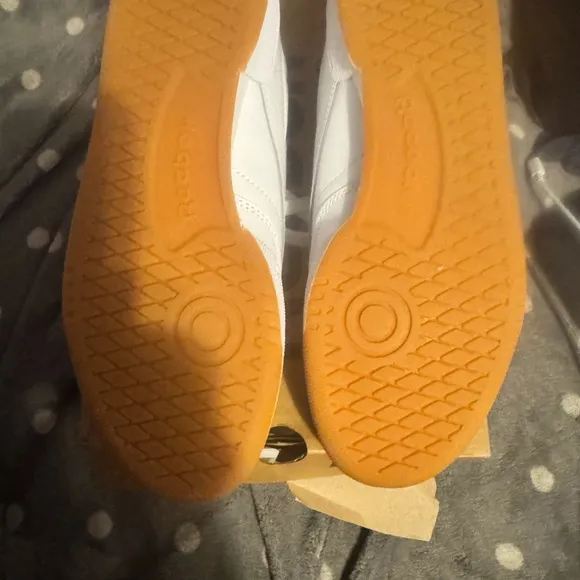 Reebok women’s White Sneakers
