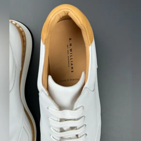 R.M. Williams Men's Fitzroy White/Nappa Leather Lace Up Shoes. NWT. Size- 9