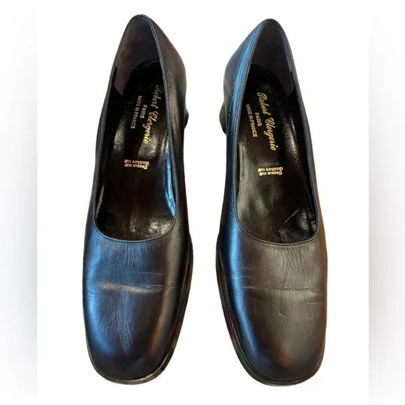 Robert Clergery black leather shoes made in Paris France. Size 7