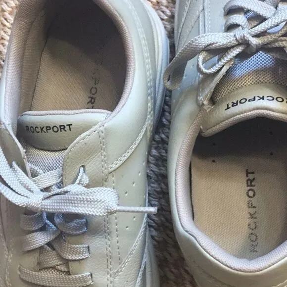 ROCKPORT PROWALKER in size 11