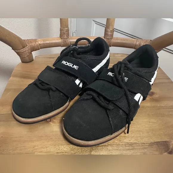 Rogue Do Win women’s Black Weightlifting Shoes size 9