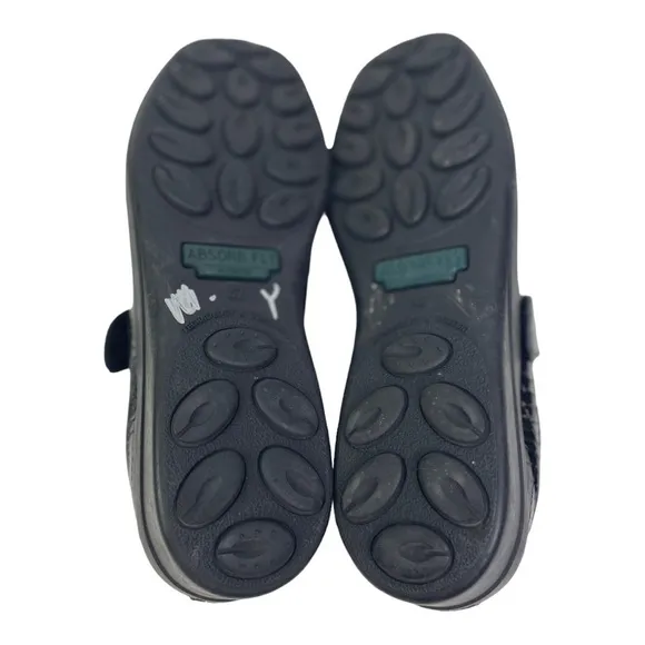 Romus Women’s Black Mary Jane Shoes