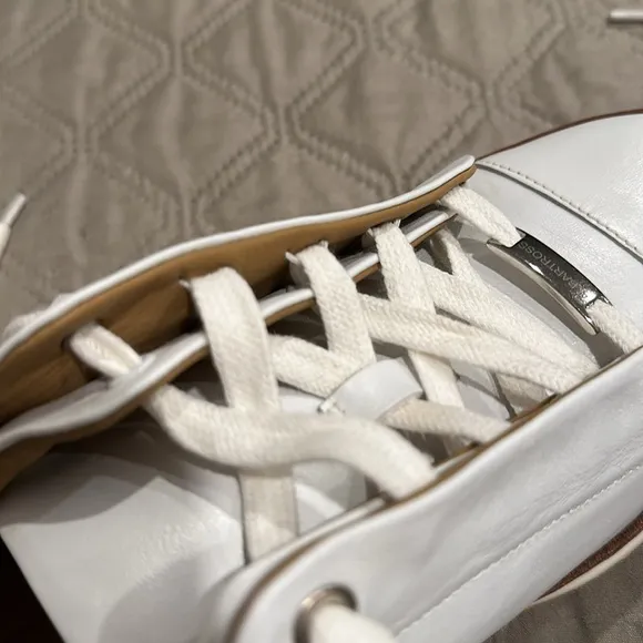 Royal Albartross Men’s Golf Shoes.
