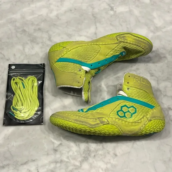 RUDIS wrestling shoes. Mens 9 / Women’s 10.5. Lime green.