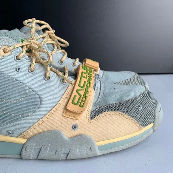S177 Travis Scott x Nike Air‎ Trainer 1 Gray Men’s size 11.5