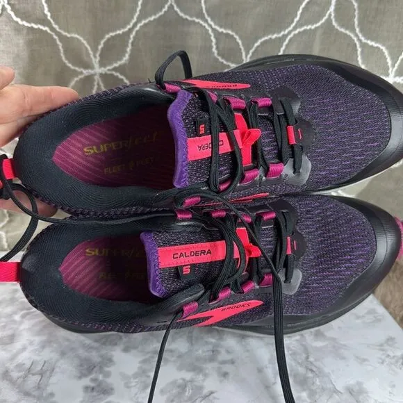 (S5) Caldera 5 Trail Running Shoe, size 9 women’s