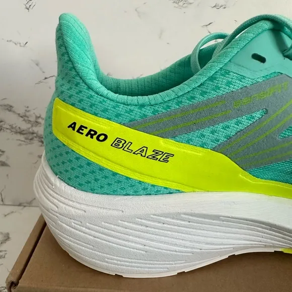 Salomon Aero Blaze Athletic Running Outdoor Shoes Green White Women’s Size 10