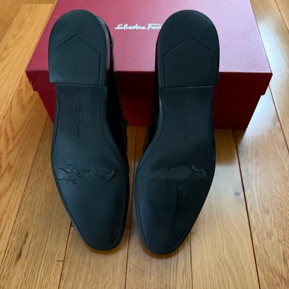 Salvatore Ferragamo, Men's Loafers, Black, Size 8.5