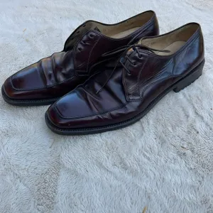 Salvatore Ferragamo Men’s size 10.1/2D shoes. Burgundy.