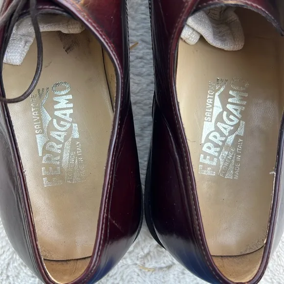 Salvatore Ferragamo Men’s size 10.1/2D shoes. Burgundy.