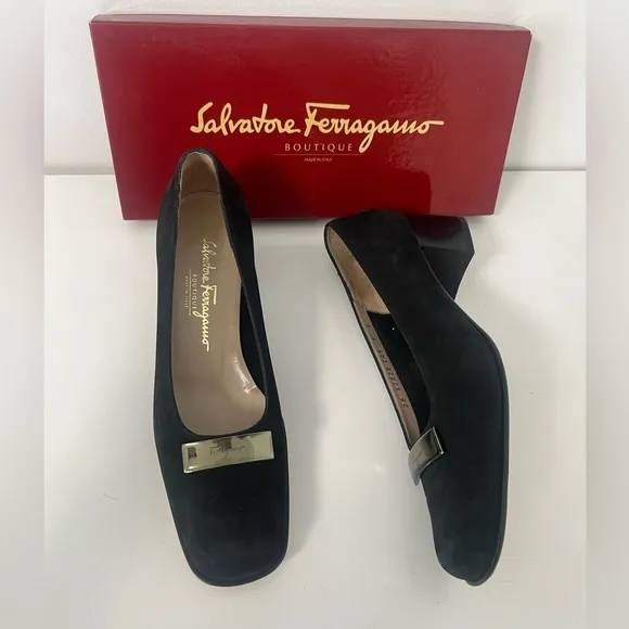 Salvatore Ferragamo Women’s 9