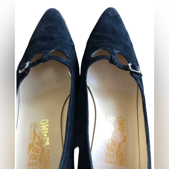 Salvatore Ferragamo Women’s Heels Black Suede Shoes Size 10