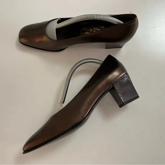 Salvatore Ferragamo Women’s Shoes 8
