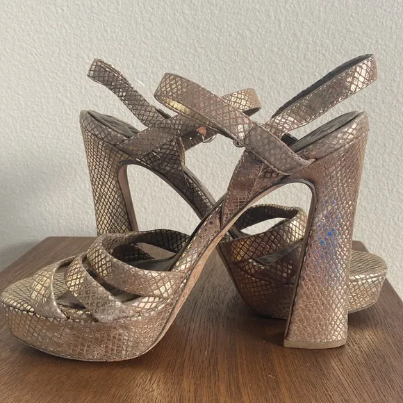 Sam Edelman Taryn Gold Sparkly Strappy Sandal Heels, Women’s 8.5 M, A9960L1900
