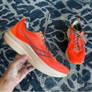 Saucony Endorphin Pro 2 ‘Campfire Story’ Running Sneakers/Athletic Shoes Sz 10
