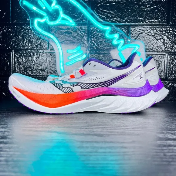 Saucony Endorphin Speed 4 Men’s Marathon Running Gym Training Shoes White - 10.5