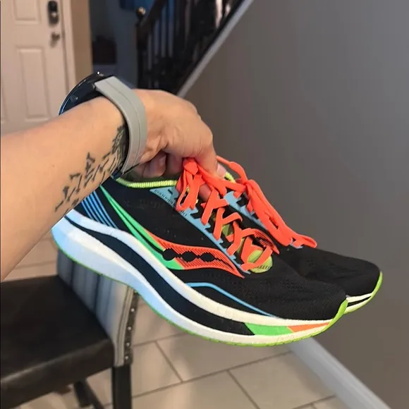 Saucony endorphins speed pro size 9.5 men’s