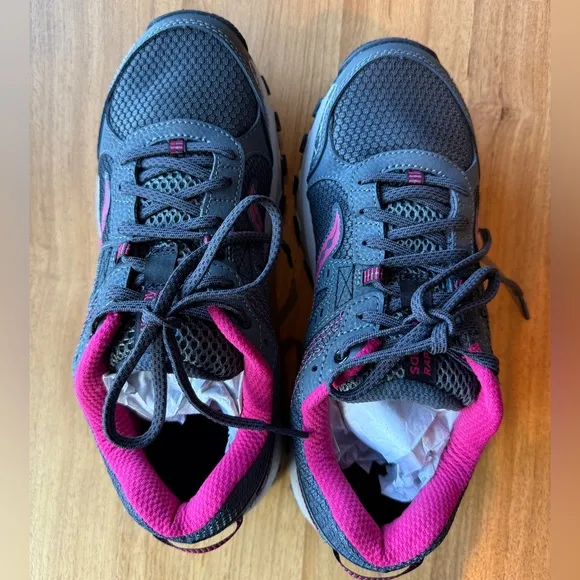 Saucony Grid Raptor TR 2 Womens Shoes Size 8