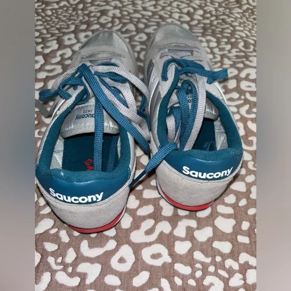 Saucony jazz shoes!