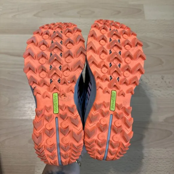 SAUCONY Peregrine 11 Running Shoes Women’s Size 5 Black Orange Sneakers