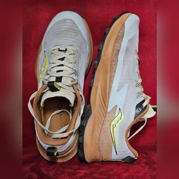 SAUCONY Peregrine 13 Trail Running Shoes Women's Sz 10 Glacier/Bronze
