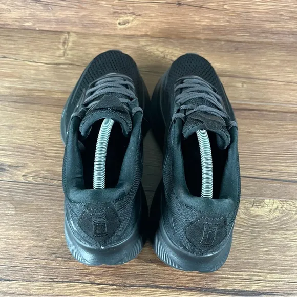 SAUCONY Ride 15 Triple Black Running Shoes Women’s Size 9.5 Athletic Sneakers